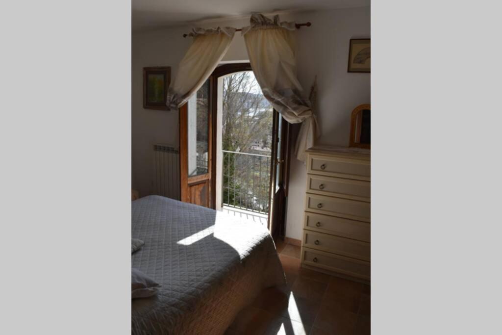 Casa Vacanze Al Castello วิลเลตตา บาร์เรอา ภายนอก รูปภาพ
